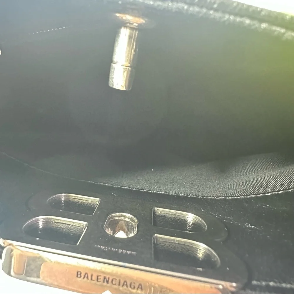 NEW BALENCIAGA BLACK LEATHER BB SOFT HOBO BAG - Picture 8 of 11